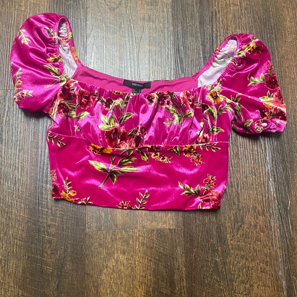 Forever 21 Fuchsia Floral Velvet Puff Sleeve Blouse - Picture 1 of 6